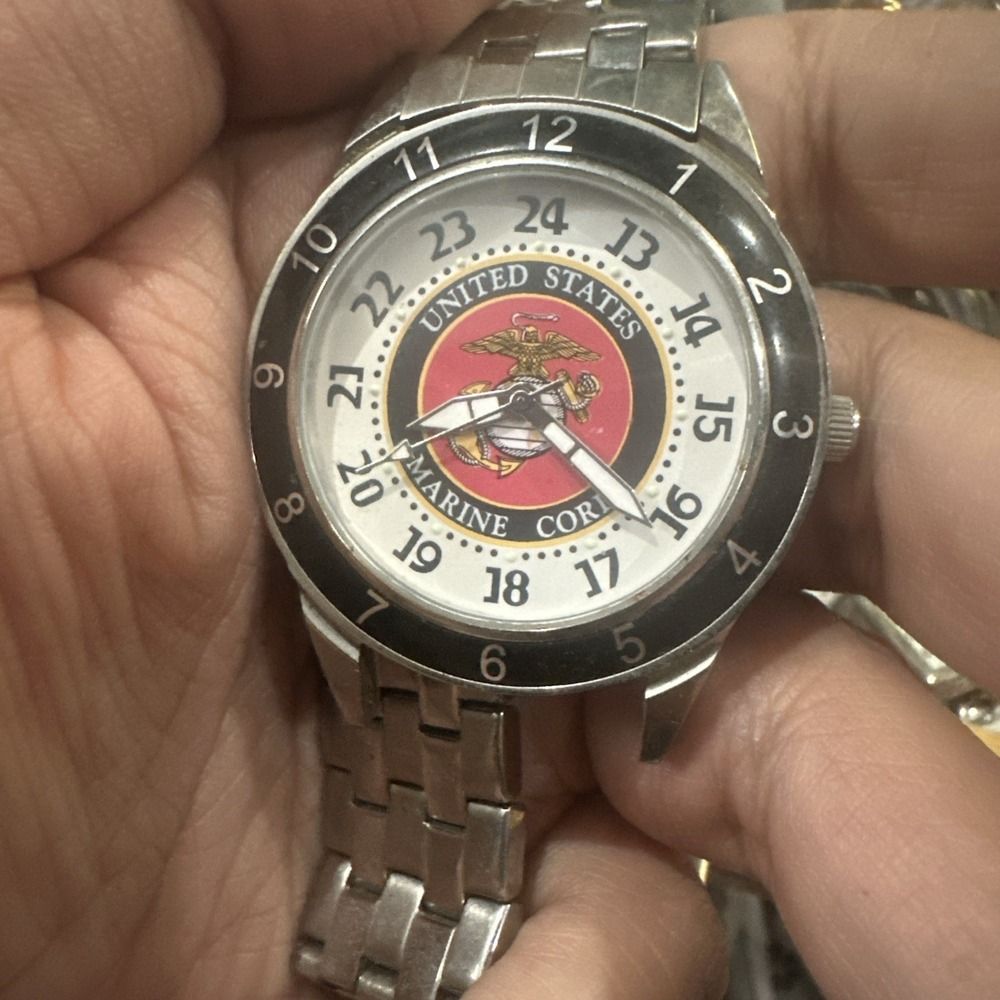 Working UNITED STATES MARINE CORPS Mens WATCH 40mm - Broken Band Missing Clip